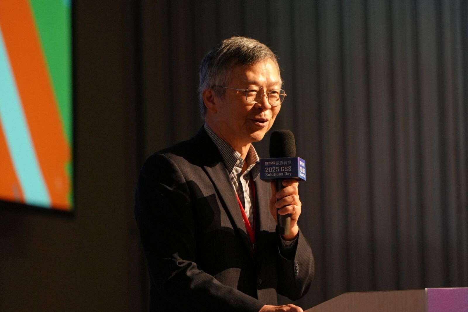叡揚資訊張培鏞董事長榮獲 2025《天下雜誌》軟體產業標竿企業家第二名