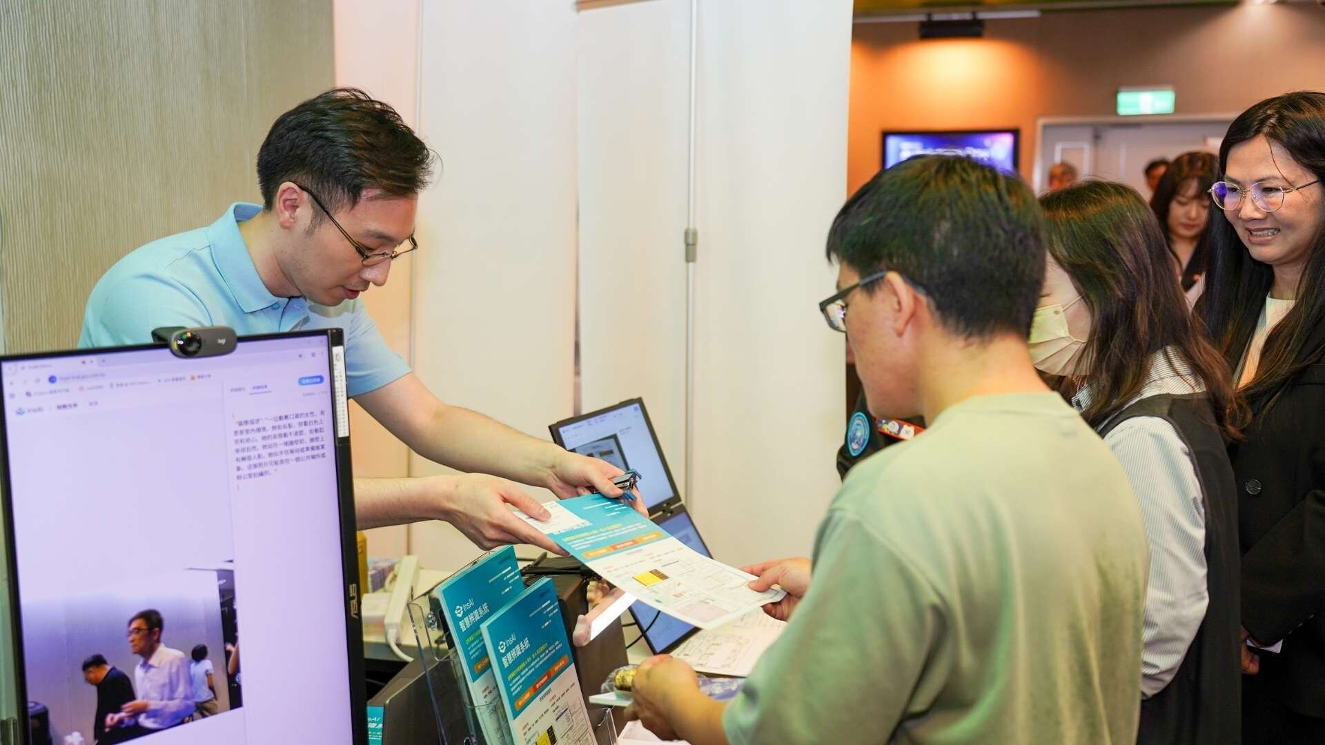 手寫與複雜表格處理 InsAI皆能精準抓取