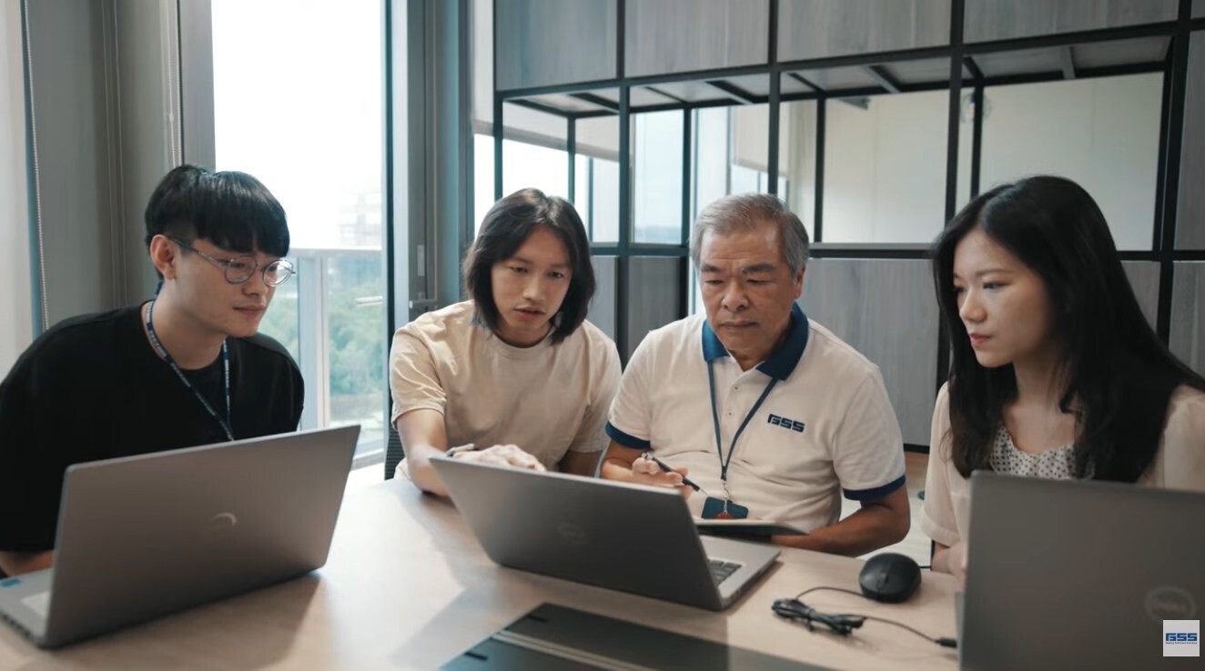 叡揚資訊以專業的技術服務與深厚的研發基底,獲得眾多CIO的肯定