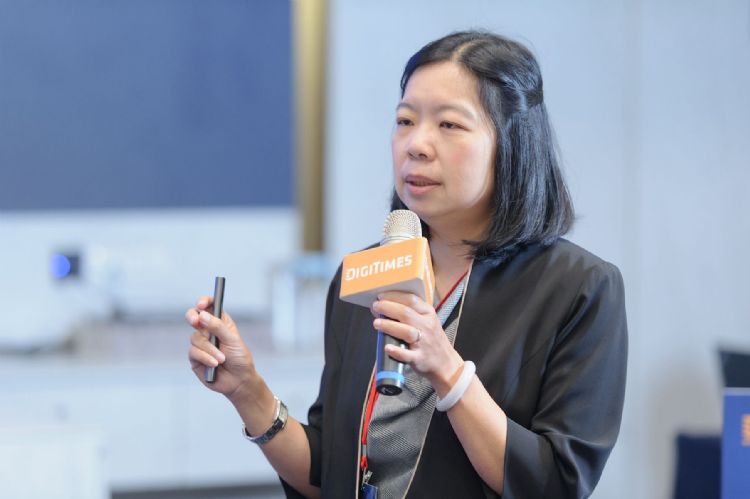叡揚資訊創新服務處顧問林立婷